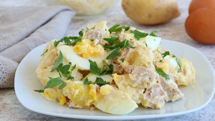 salade de pommes de terre thon et œufs