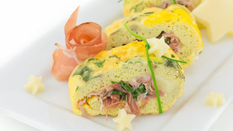 omelette roulée au jambon