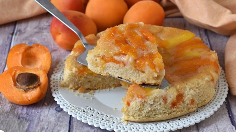 gâteau renversé aux abricots