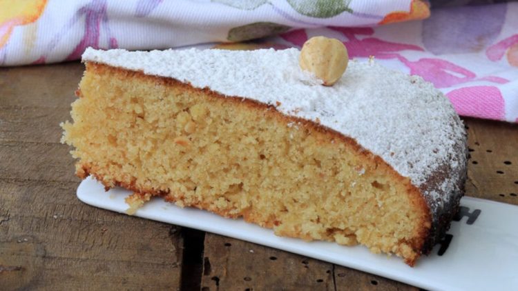 gâteau moelleux aux noisettes