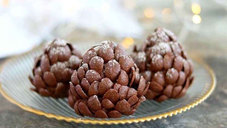 Pommes de pin en chocolat